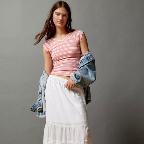 NWT Urban Outfitters BDG Shannen V-Neck Off the Shoulder Peach Top - Picture 1 of 5